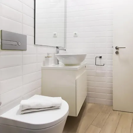Santa Catarina Harmony By Homing * Lisbon